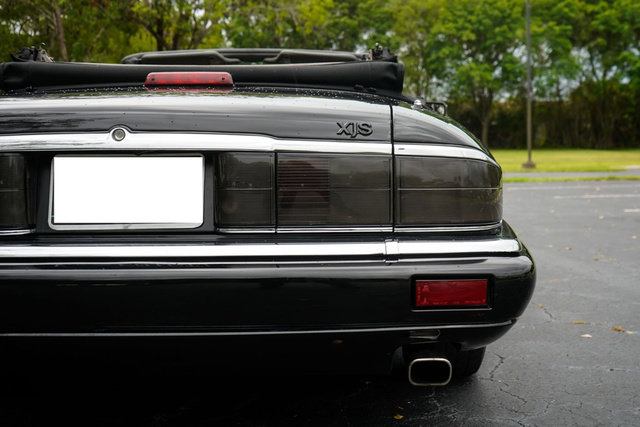Used 1994 Jaguar XJS 4.0 Convertible RWD image 92