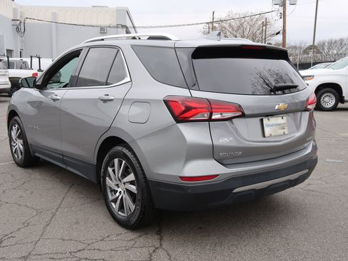 Used 2023 Chevrolet Equinox Premier image 8