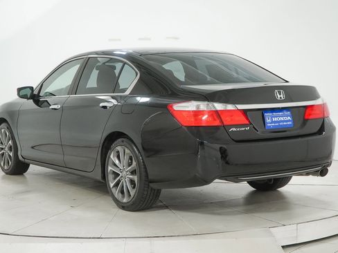 Used 2015 Honda Accord LX image 7
