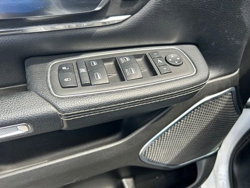 Used 2024 RAM 1500 Laramie RWD image 34