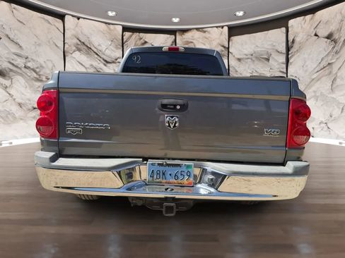 Used 2006 Dodge Dakota Laramie image 7
