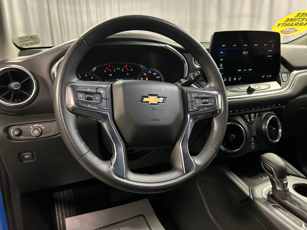 Used 2024 Chevrolet Blazer LT w/ Convenience Package FWD image 15