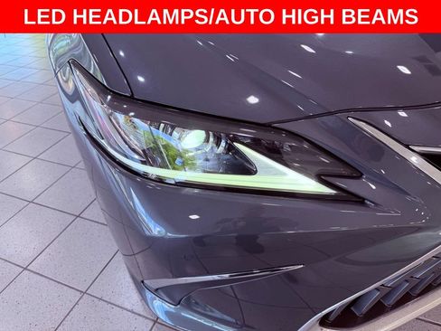Used 2023 Lexus ES 350 w/ Premium Package FWD image 9