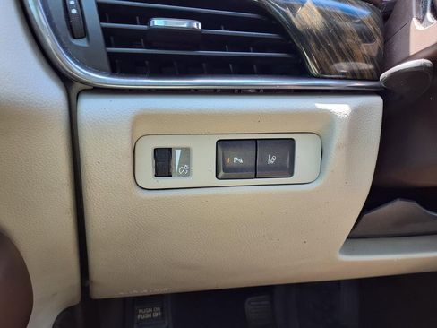 Used 2013 Cadillac ATS Luxury w/ Driver Awareness Package RWD image 24