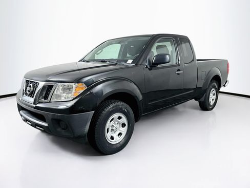 Used 2016 Nissan Frontier S RWD image 3