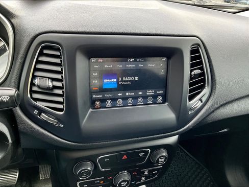 Used 2021 Jeep Compass Latitude w/ Convenience Group AWD/4WD image 26