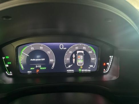 Used 2026 Honda Civic Sport Touring image 9