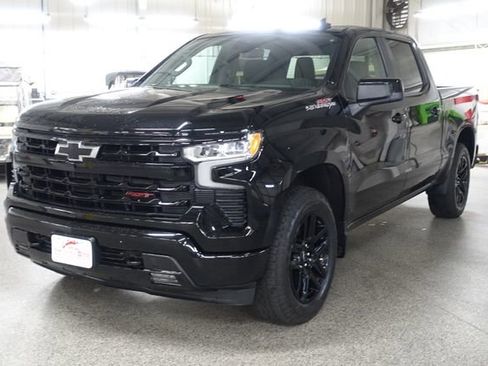 Used 2023 Chevrolet Silverado 1500 RST w/ Convenience Package II image 3