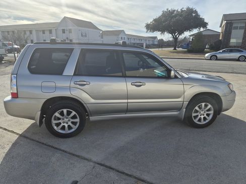 Used 2007 Subaru Forester 2.5X w/ Popular Equipment Group 1H image 5