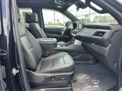 Used 2023 Chevrolet Tahoe LT w/ Luxury Package AWD/4WD image 21
