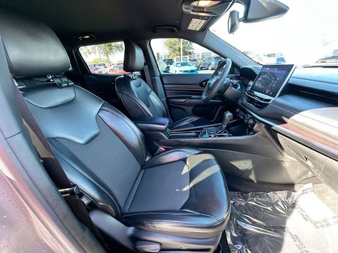 Used 2023 Jeep Compass Latitude image 26