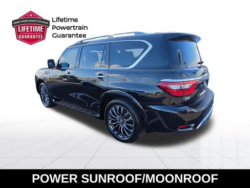 Used 2022 Nissan Armada Platinum w/ Captain's Chairs Package RWD image 3