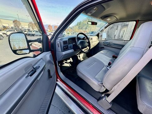 Used 2000 Ford F250 XL image 16