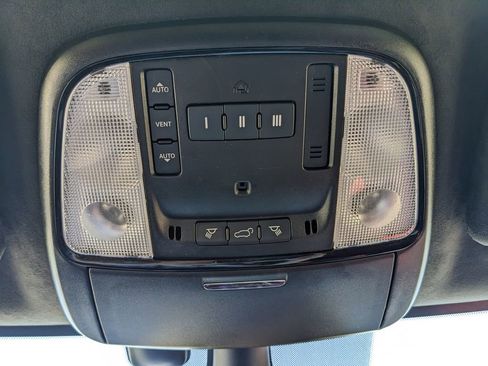 Used 2022 Dodge Durango R/T image 75