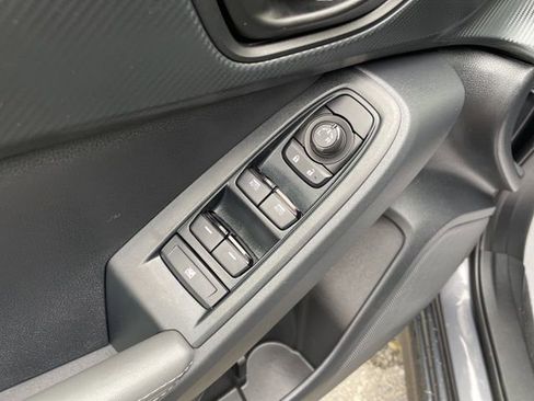 Used 2024 Subaru Crosstrek 2.0i Premium image 22