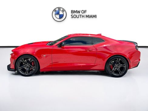 Used 2021 Chevrolet Camaro SS image 4