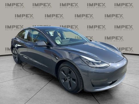 Used 2021 Tesla Model 3 Long Range image 7