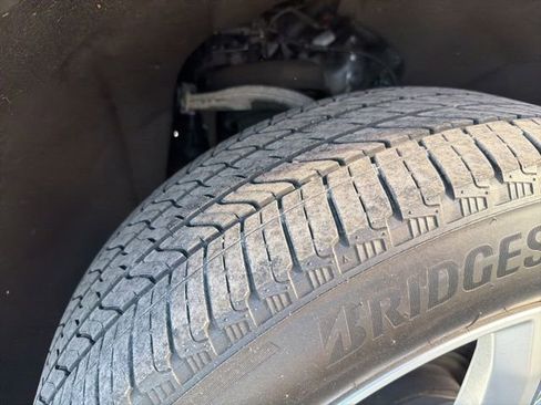 Used 2022 Chevrolet Tahoe High Country image 11