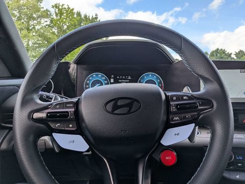 Used 2025 Hyundai Elantra N FWD image 27
