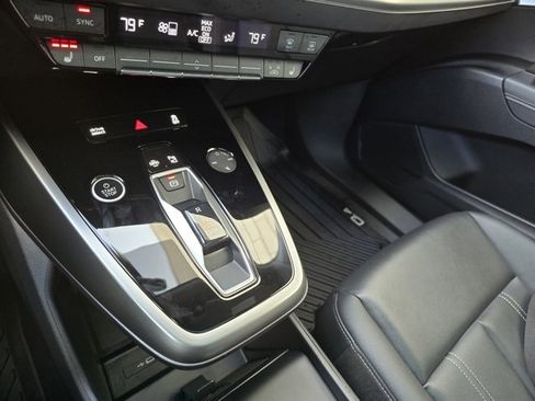 Used 2024 Audi Q4 e-tron Premium Plus w/ Premium Plus image 51