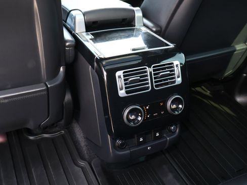 Used 2021 Land Rover Range Rover P525 Westminster Edition LWB image 13