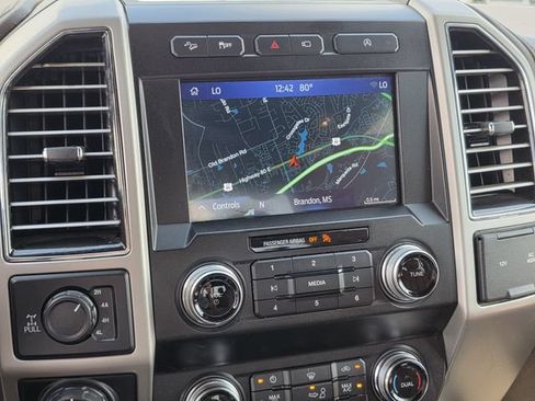 Used 2020 Ford F150 King Ranch w/ Equipment Group 601A Luxury AWD/4WD image 10