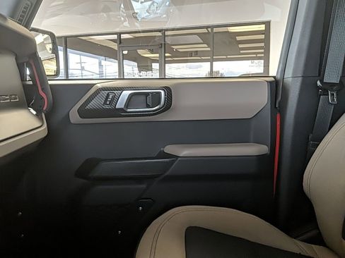 Used 2021 Ford Bronco Big Bend image 22