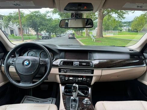 Used 2011 BMW 528i Sedan RWD image 21