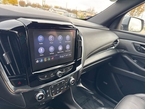 Used 2023 Chevrolet Traverse LT w/ LT Premium Package image 10