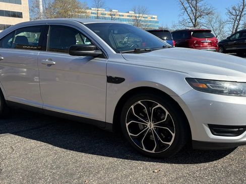 Used 2015 Ford Taurus SHO w/ Equipment Group 401A AWD/4WD image 12