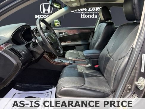 Used 2012 Toyota Avalon FWD image 9