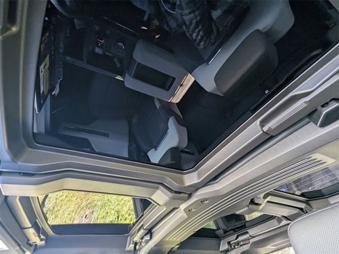 New 2026 GMC Hummer EV 2X image 19