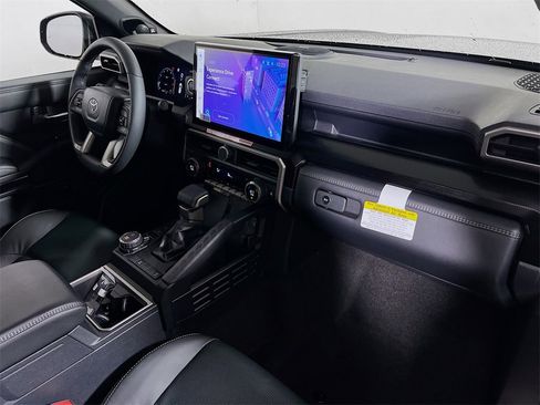 New 2026 Toyota 4Runner Limited image 25