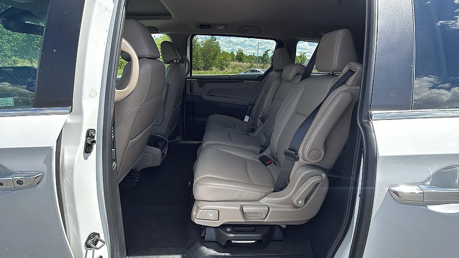 Used 2024 Honda Odyssey EX-L image 21