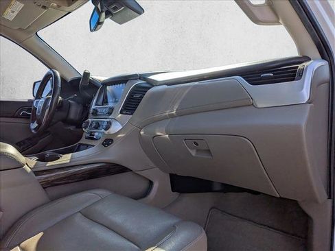 Used 2019 GMC Yukon XL SLT w/ Open Road Package image 22