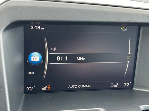 Used 2017 Volvo XC60 T5 Dynamic w/ Advanced Package image 20