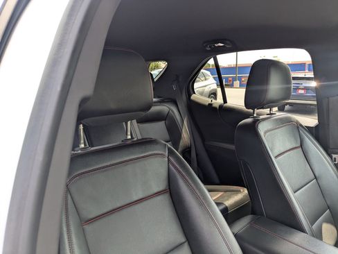 Used 2024 Chevrolet Equinox RS w/ RS Leather Package FWD image 27