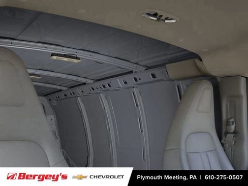 New 2025 Chevrolet Express 2500 Work Van w/ Driver Convenience Package image 30