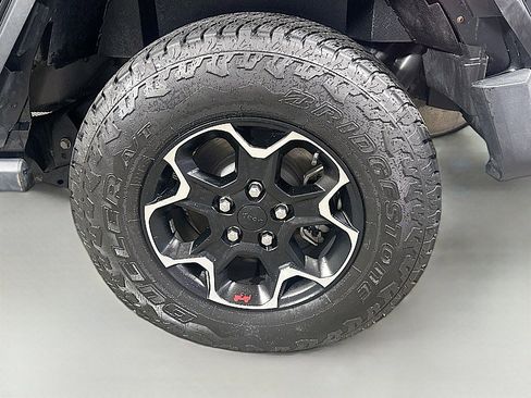 Used 2021 Jeep Wrangler Unlimited Sport AWD/4WD image 27