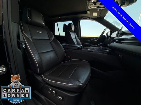 Used 2023 Cadillac Escalade Sport AWD/4WD image 26