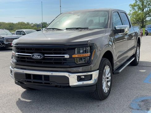 Used 2025 Ford F150 XLT w/ Equipment Group 302A MID AWD/4WD image 11