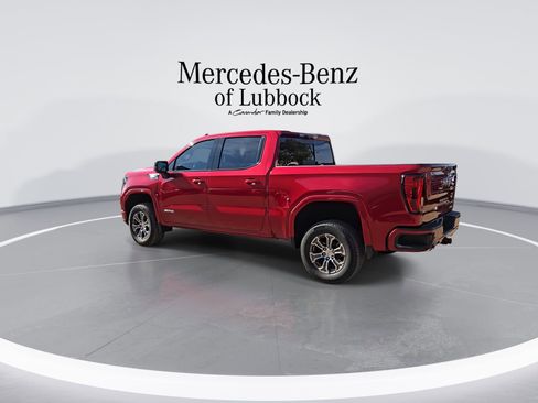 Used 2025 GMC Sierra 1500 AT4 w/ Technology Package AWD/4WD image 3