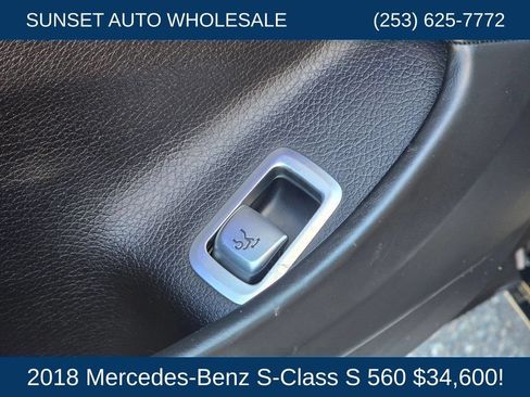Used 2018 Mercedes-Benz S 560 Sedan w/ Premium Package image 31
