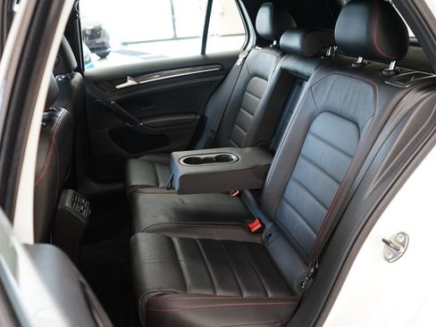 Used 2017 Volkswagen GTI SE FWD image 46