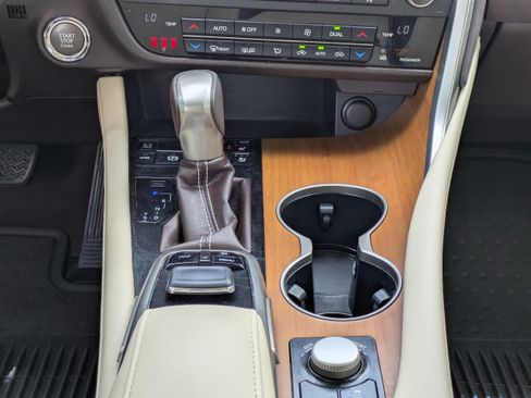 Used 2019 Lexus RX 350 FWD image 18