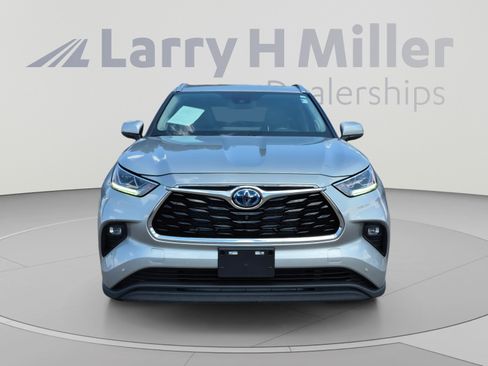 Used 2023 Toyota Highlander Limited AWD/4WD image 8