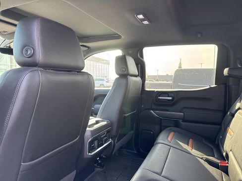 Used 2019 GMC Sierra 1500 AT4 w/ AT4 Premium Package image 8