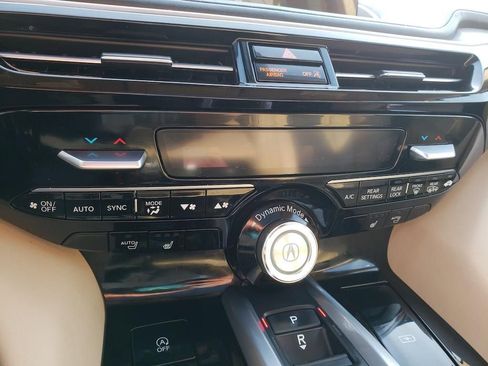 Certified 2024 Acura MDX SH-AWD w/ Technology Package image 30