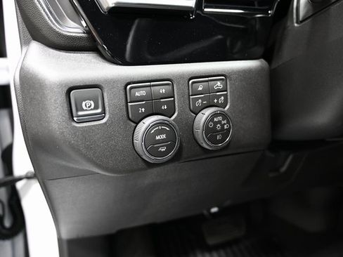 New 2026 Chevrolet Silverado 2500 LT w/ Z71 Chrome Sport Edition image 23