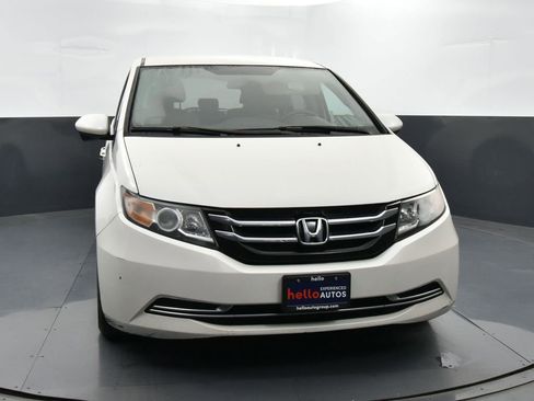 Used 2017 Honda Odyssey SE image 3